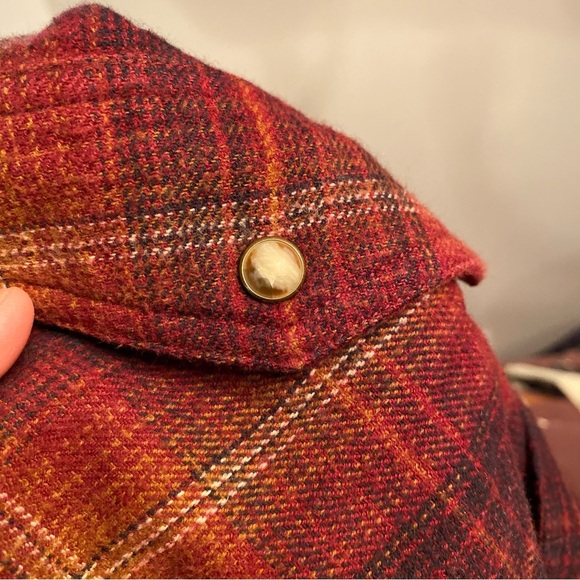 Ariat Hiller button up shirt Retro Fit shirt jacket - Picture 14 of 16